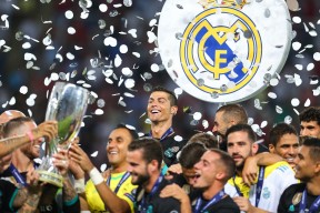 华体会-曼联轻取里昂，姆巴佩补时绝平西甲