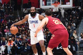 华体会-骑士翻盘快船，乔治点燃赛场