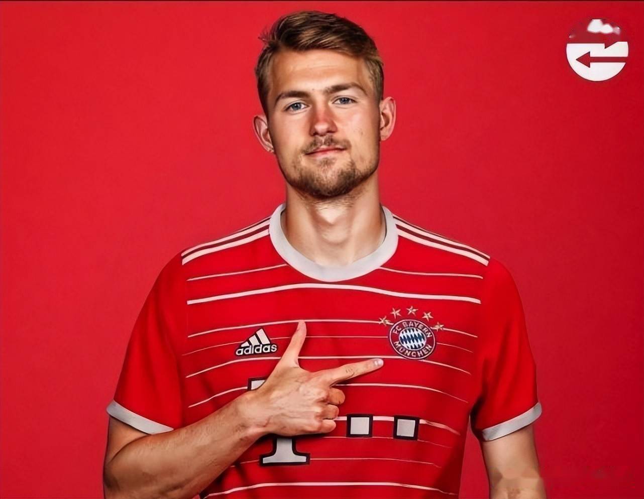 华体会-尤文轻取阿森纳，莱万乌龙送礼德甲  第1张